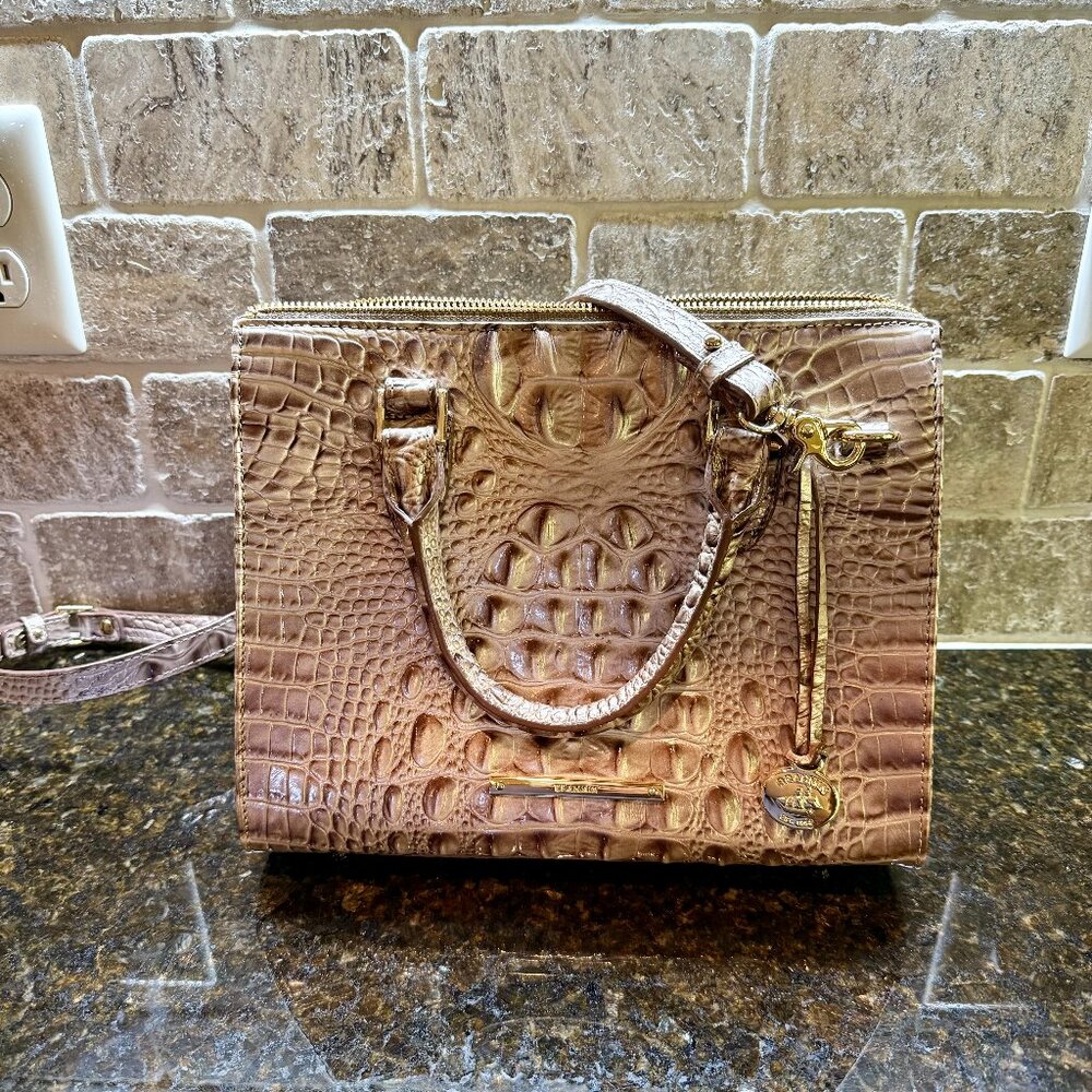 Brahmin Handbag/Purse, Pristine Melbourne, Metallic Silver